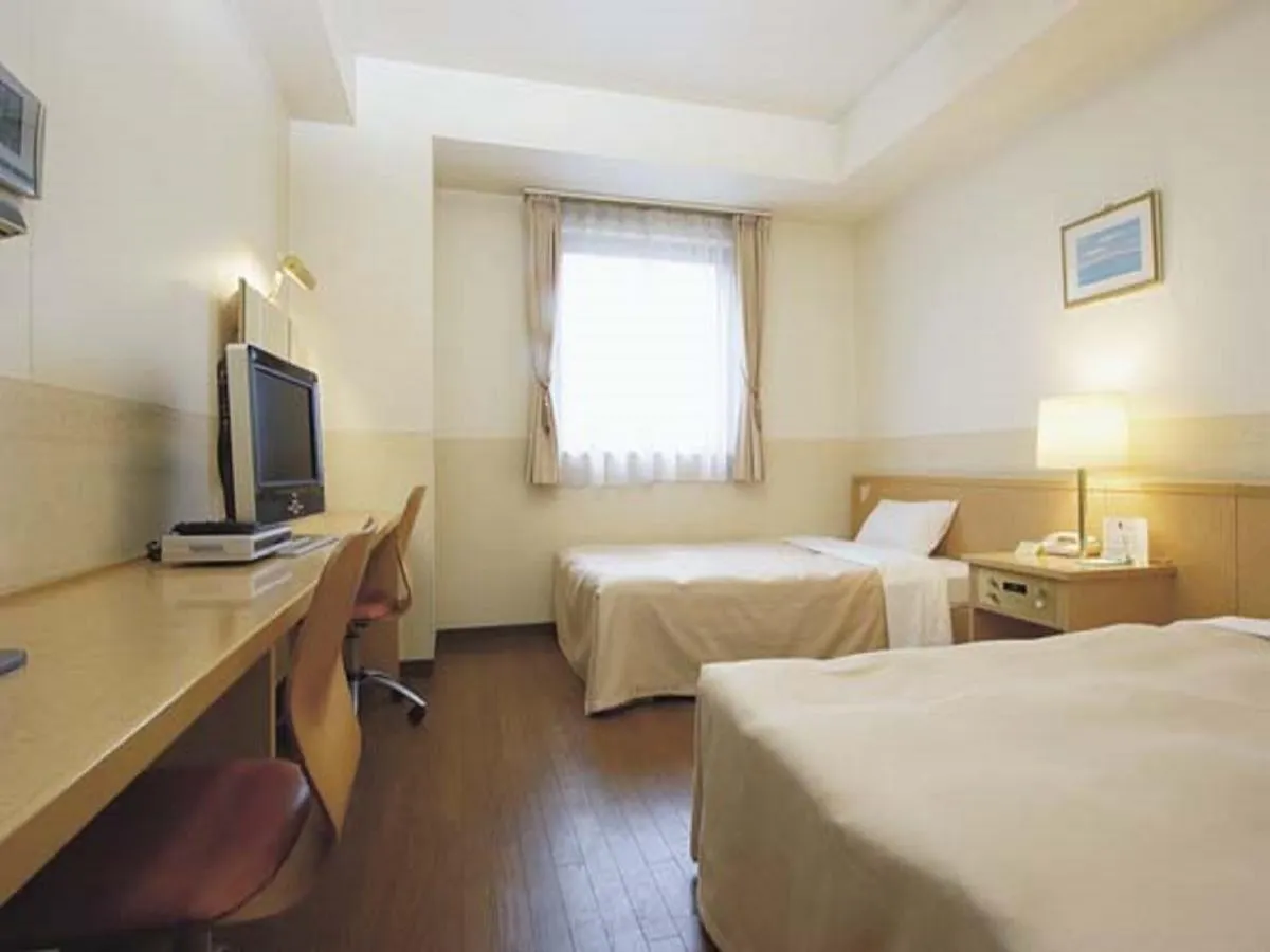 Oyo Teine Station Hotel Szapporo 2*,